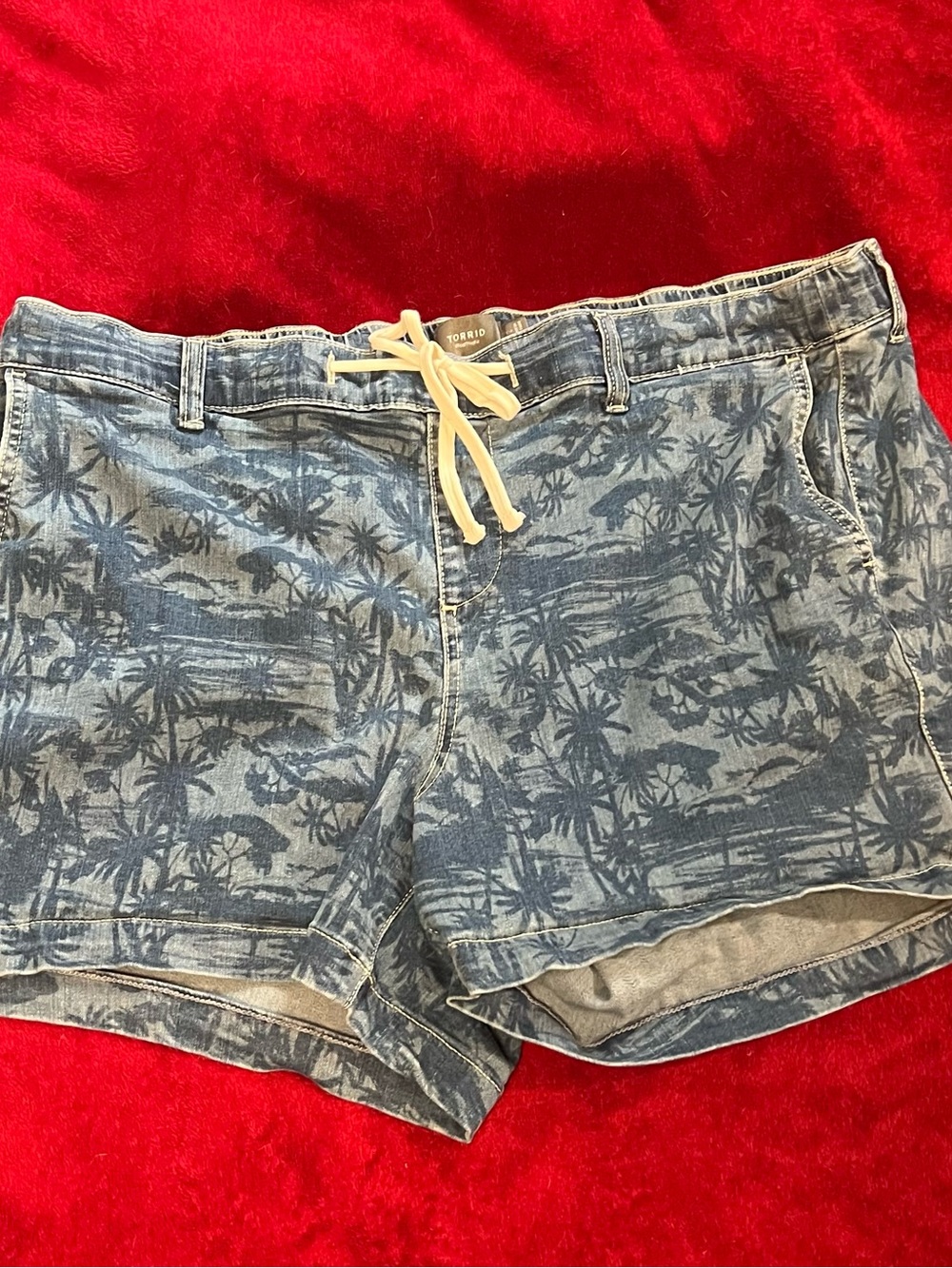 torrid blue palm-print denim shorts with ivory drawstring